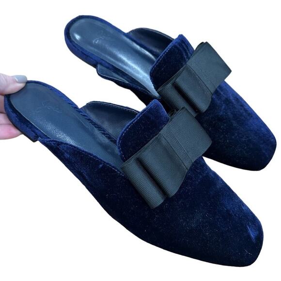 Joie Jean Velvet Mule - Picture 1 of 3